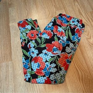 Lularoe tall and curvy leggings floral triangles‎